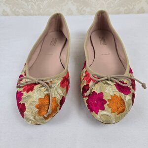 Summit by White Mountain Size 41 (US 9.5-10) Floral Embroidered Ballet Flats Bow
